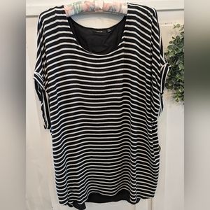 Apt 9 size 2x high/low black/white striped fun soft tunic shirt